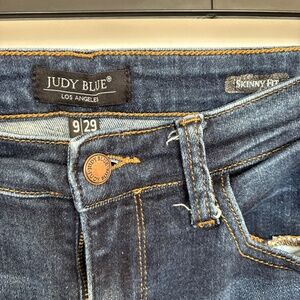 Judy Blue Skinny with finished hem